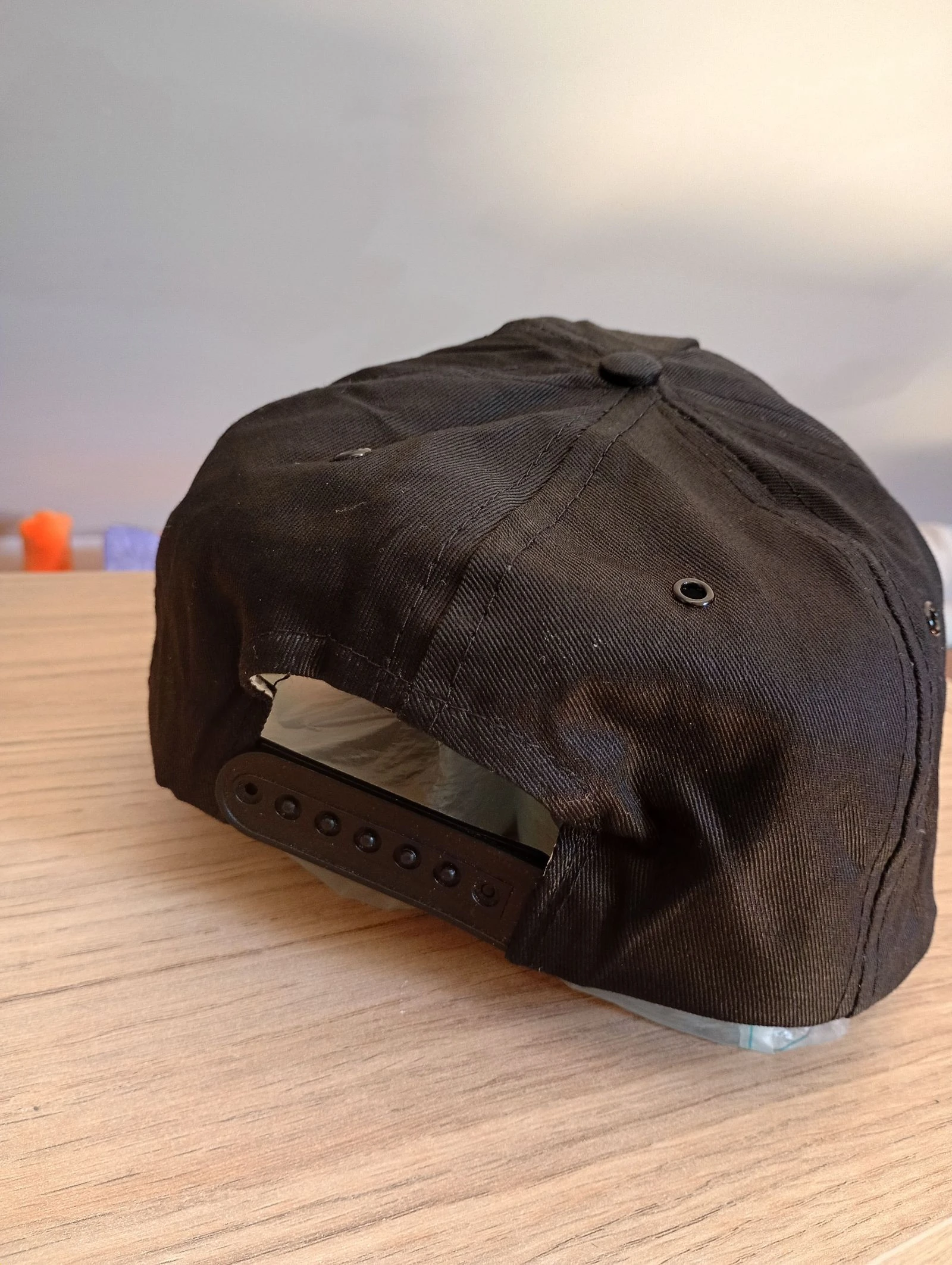 Casquette vintage années 90 snapback noir réglable  – photo 3